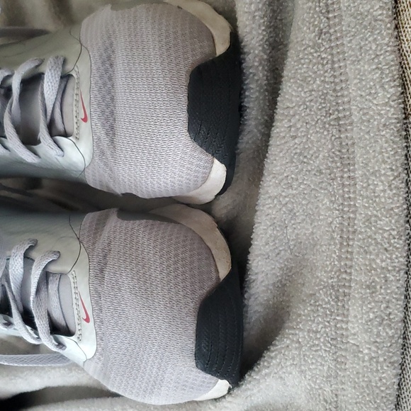 Nike Air Max Tavas Women's, 916791-003 - Picture 8 of 8